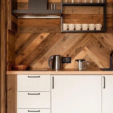 Arkady 홈스테이 자코파네